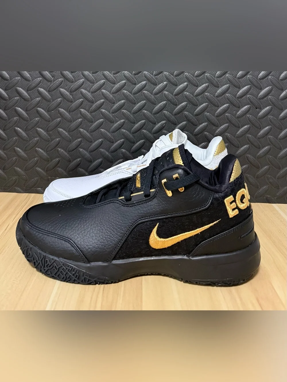 Nike Zoom Lebron NXXT Gen AMPD 